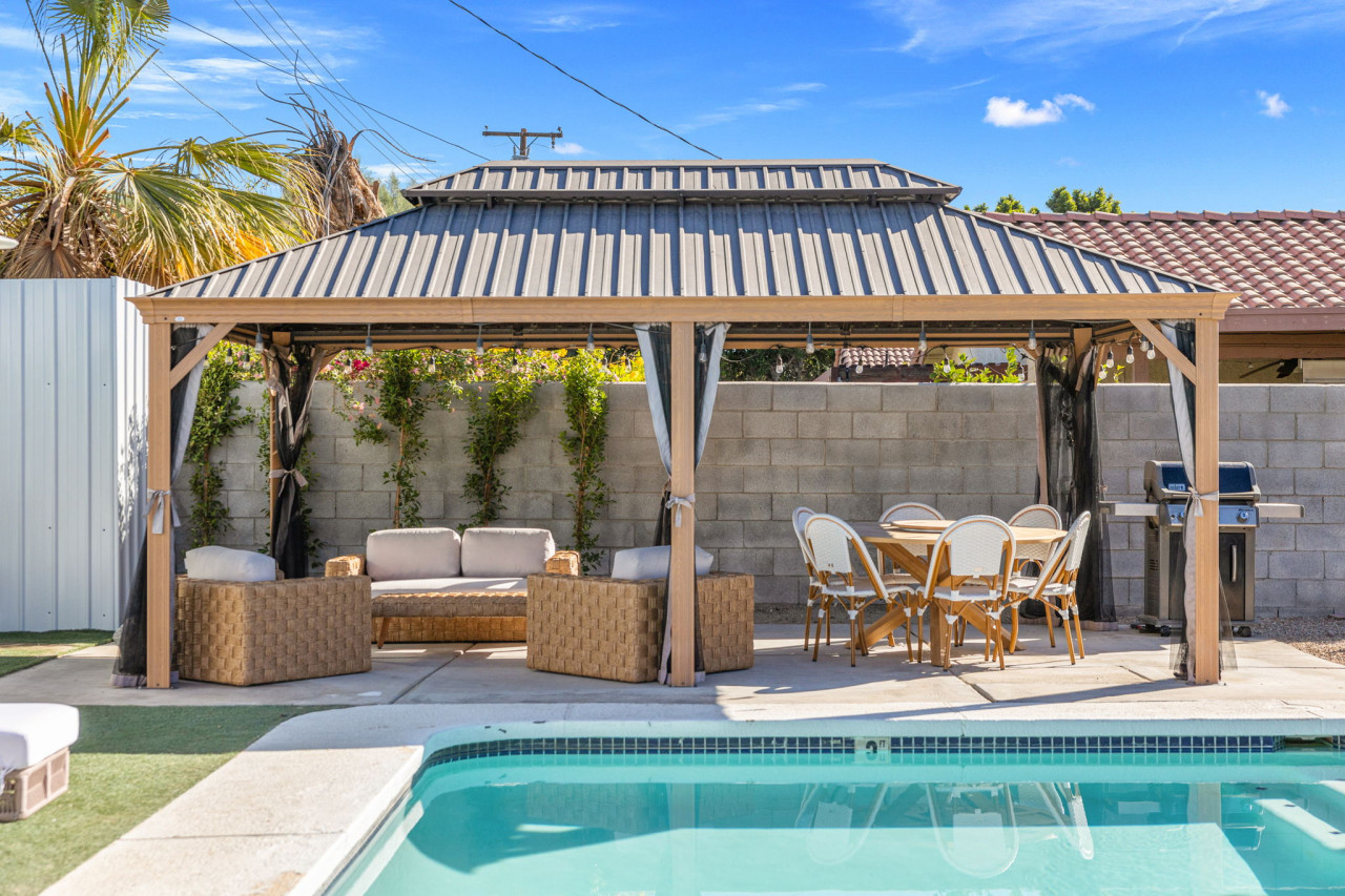 rather-be-desert-getaway/