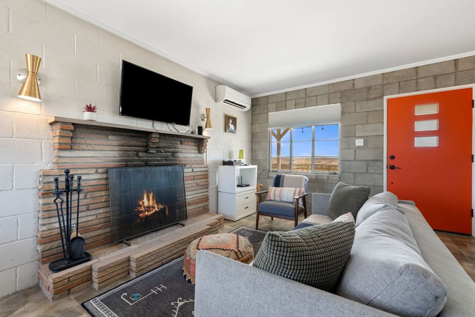 True Desert Escape - Twentynine Palms