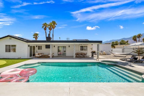 Ultimate Outdoor Oasis
