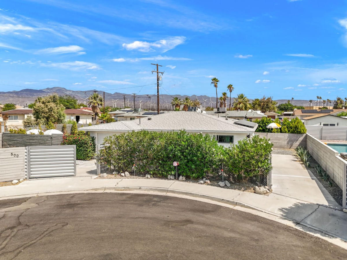 whimsical-oasis-retreat/