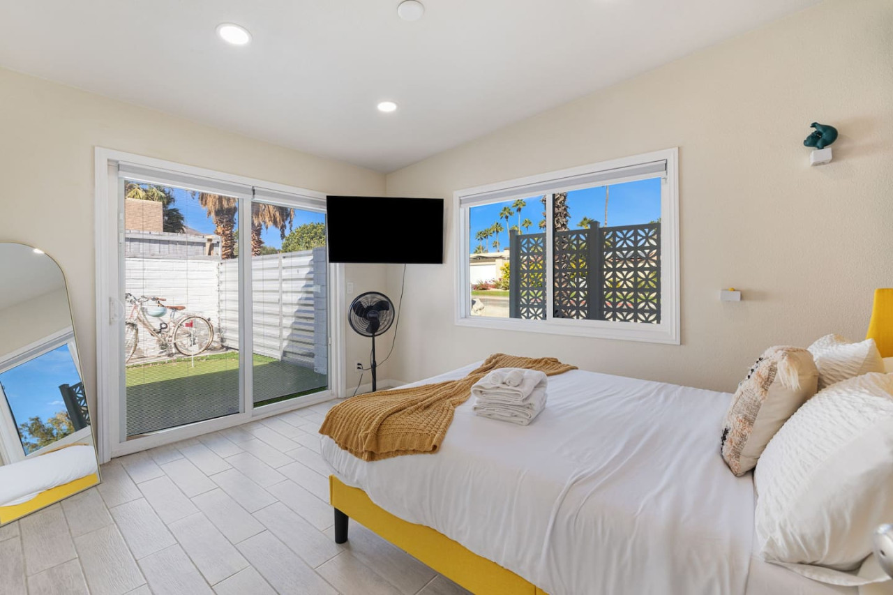 The Prickly Pear - Palm Springs