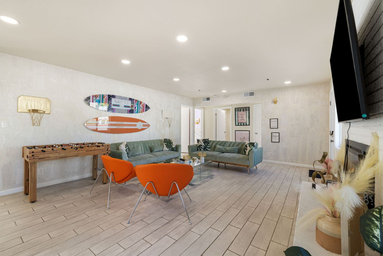 The Prickly Pear - Palm Springs