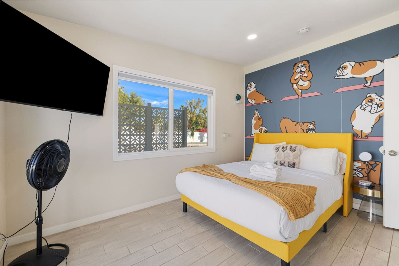 The Prickly Pear - Palm Springs