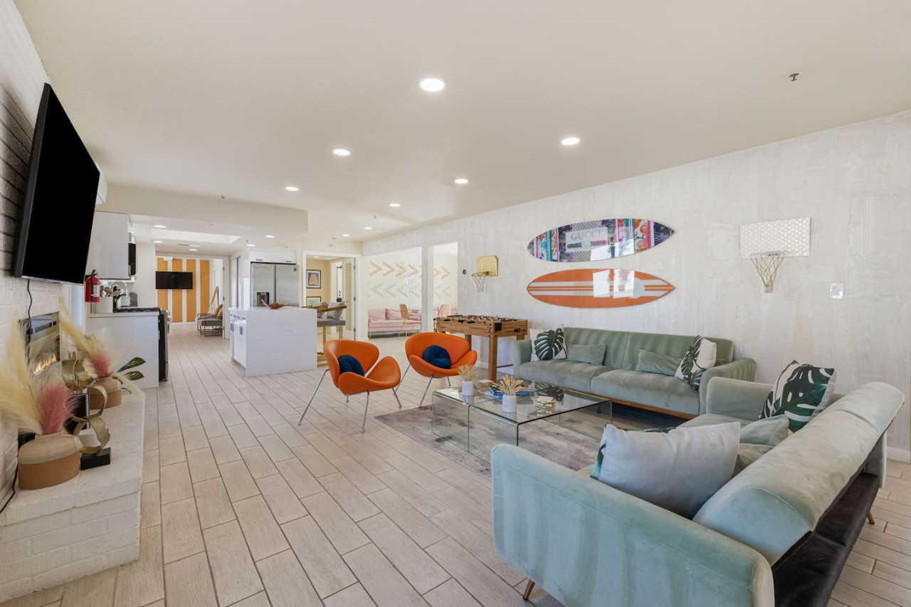 The Prickly Pear - Palm Springs