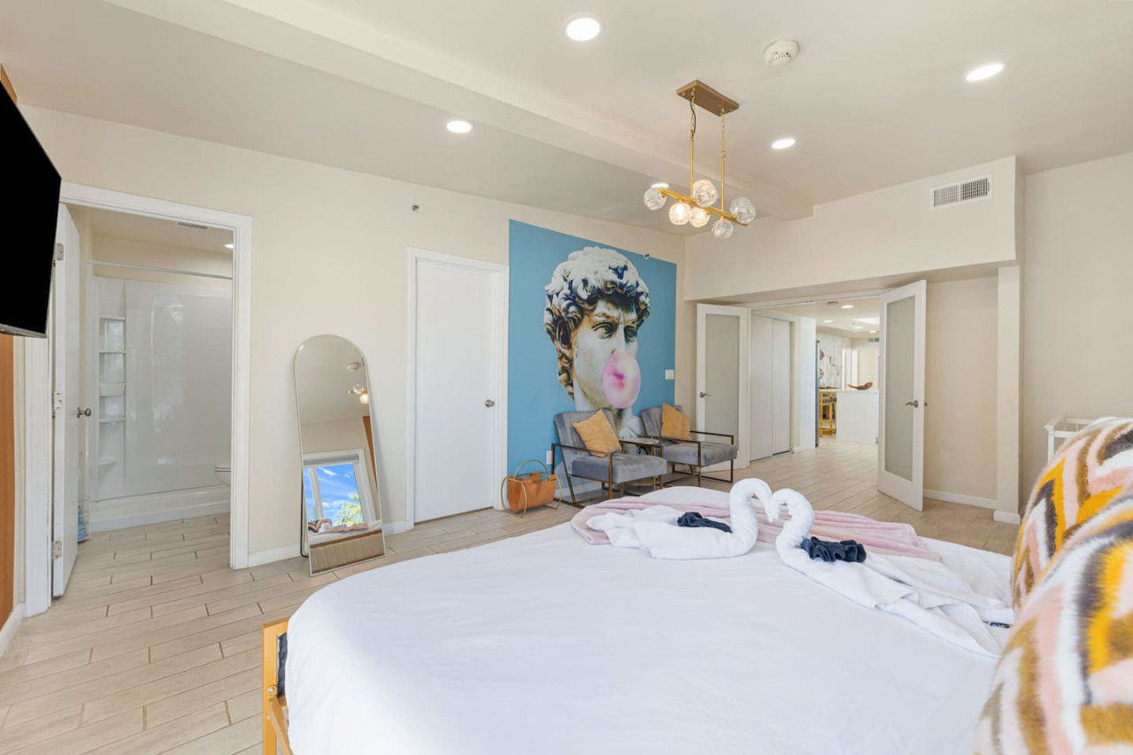 The Prickly Pear - Palm Springs