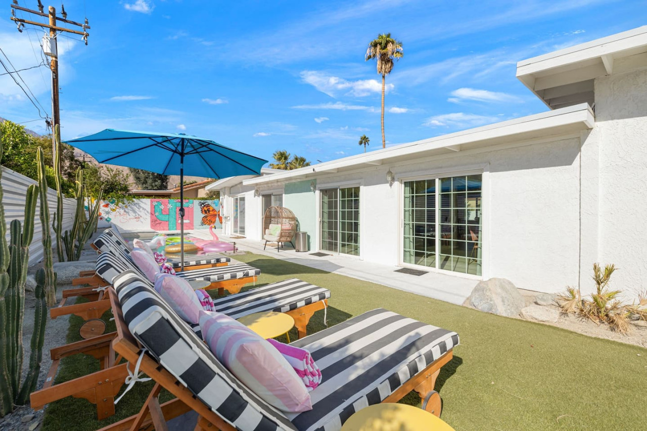 The Prickly Pear - Palm Springs