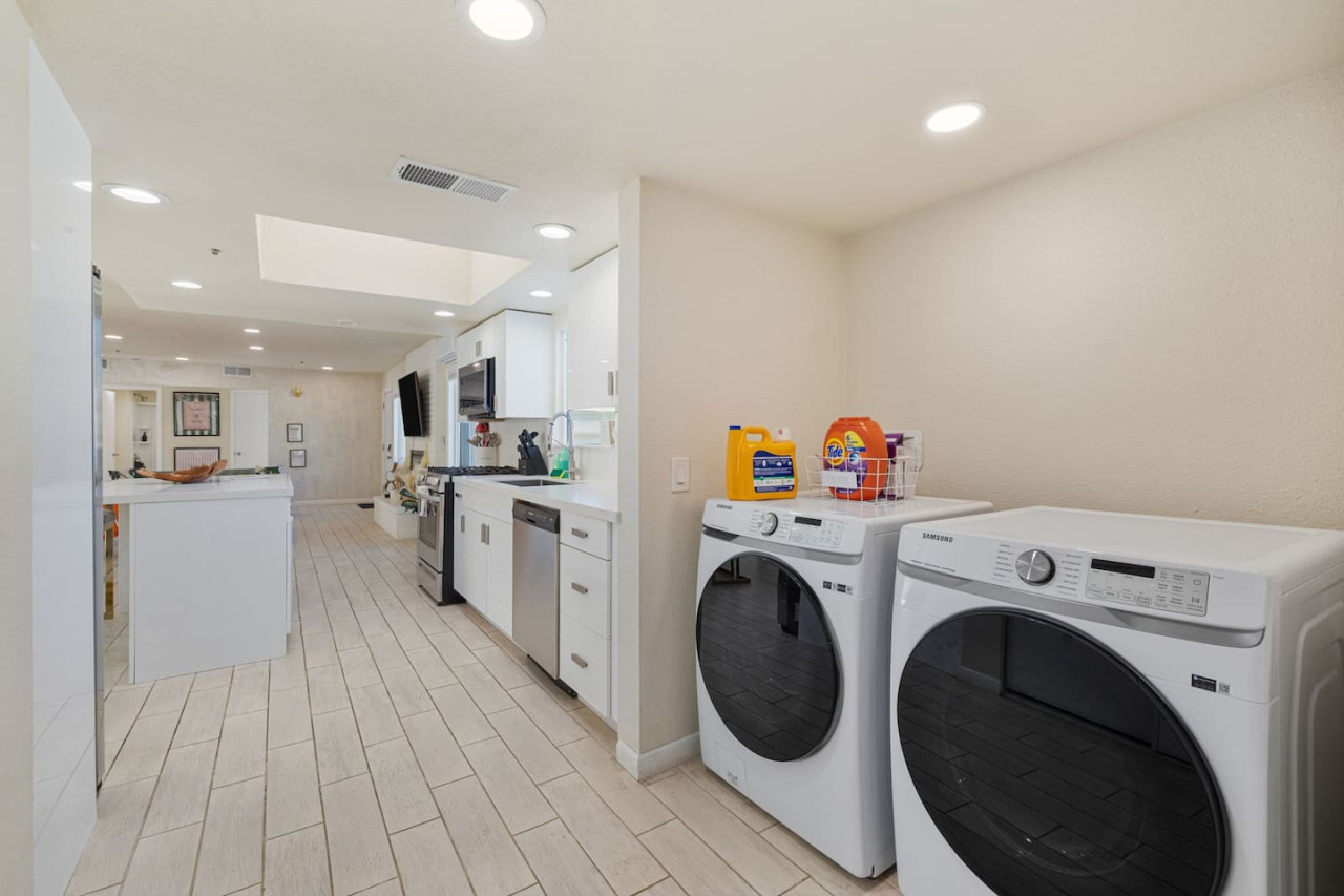 The Prickly Pear - Palm Springs