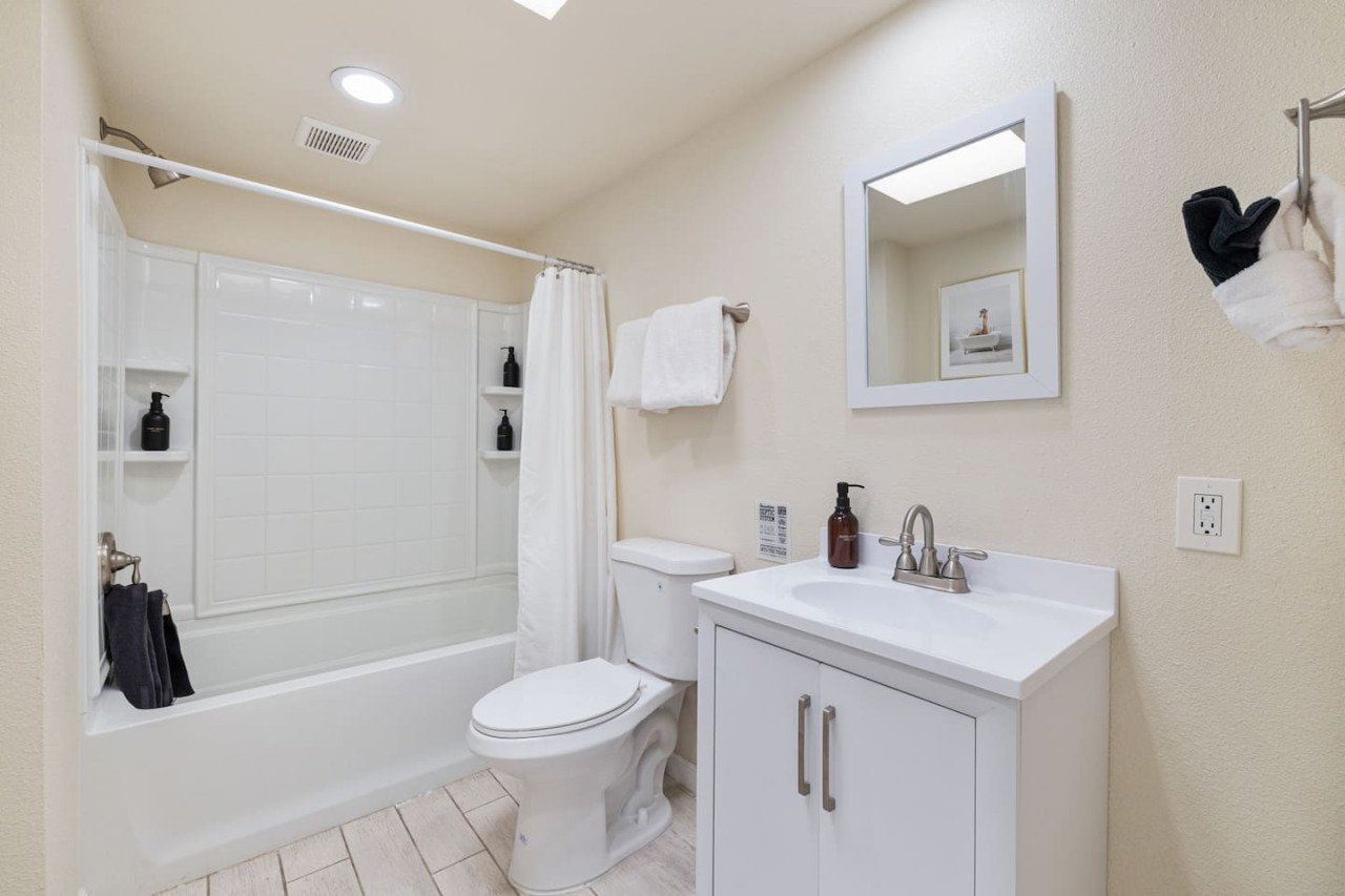 The Prickly Pear - Palm Springs