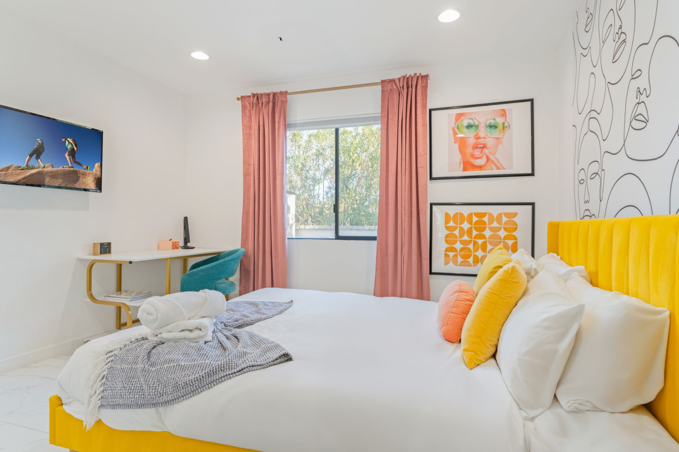 El Sip - Palm Springs