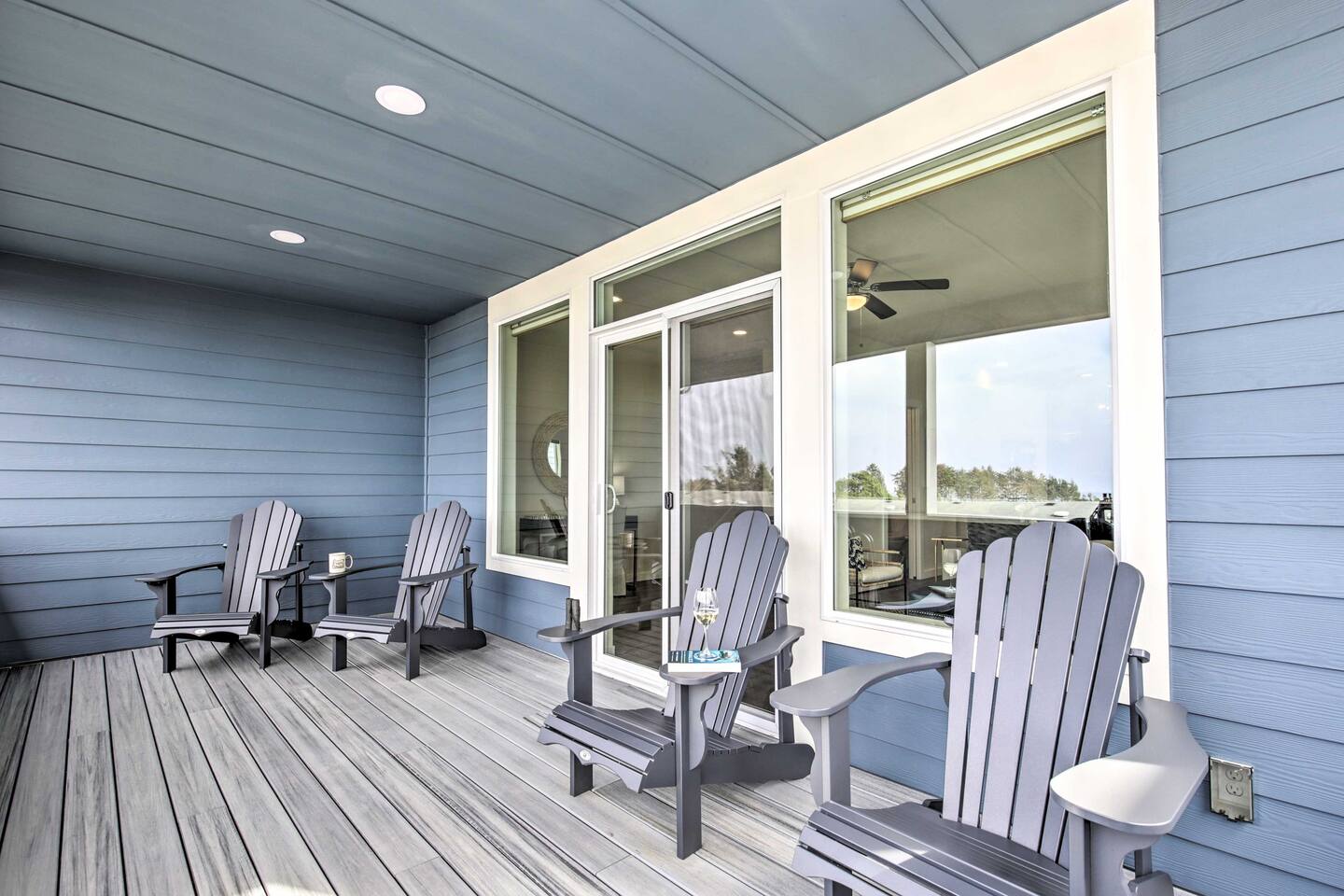 Private Deck| Ocean Views