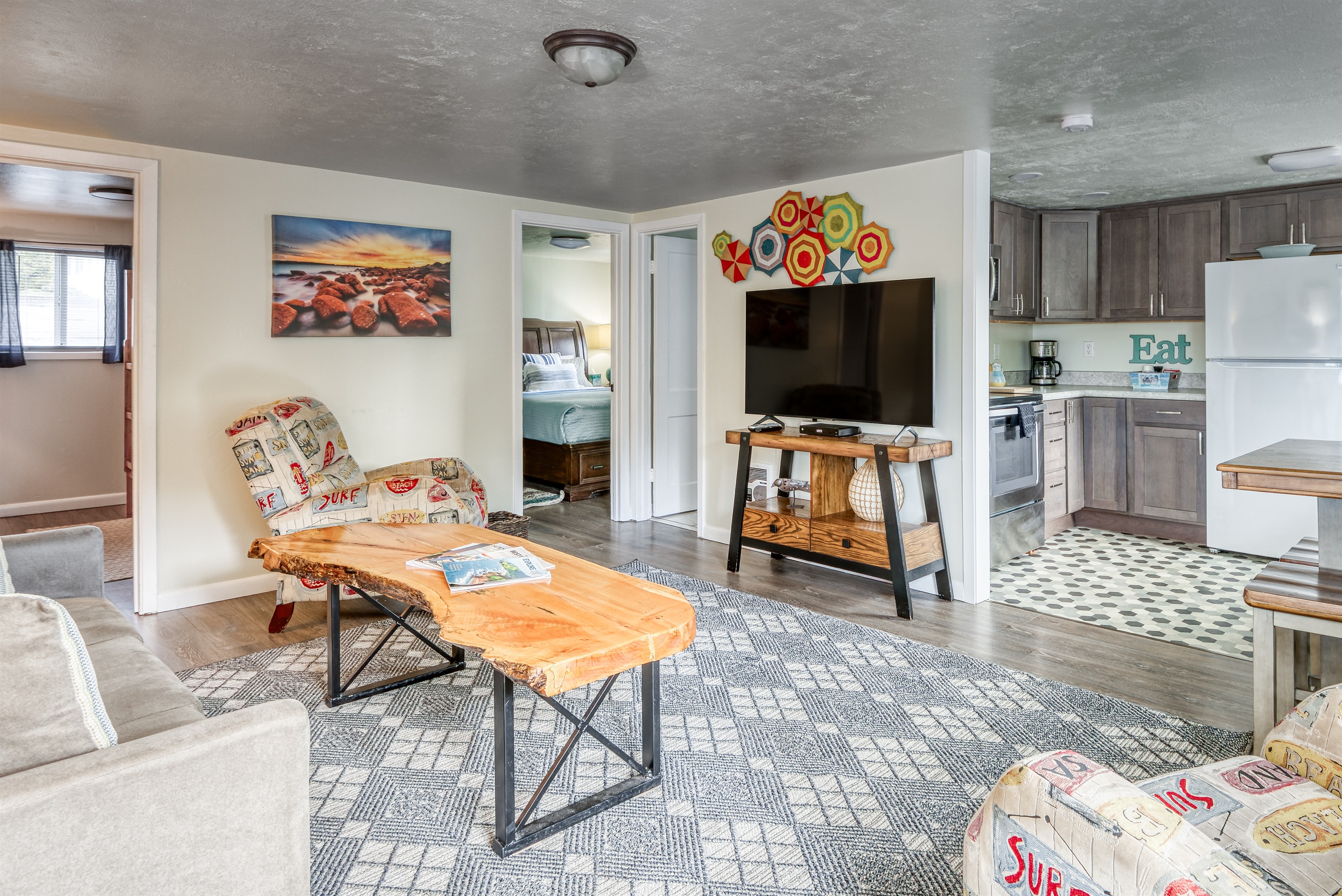 S1 - Epic @ Surf Inn - Tillamook