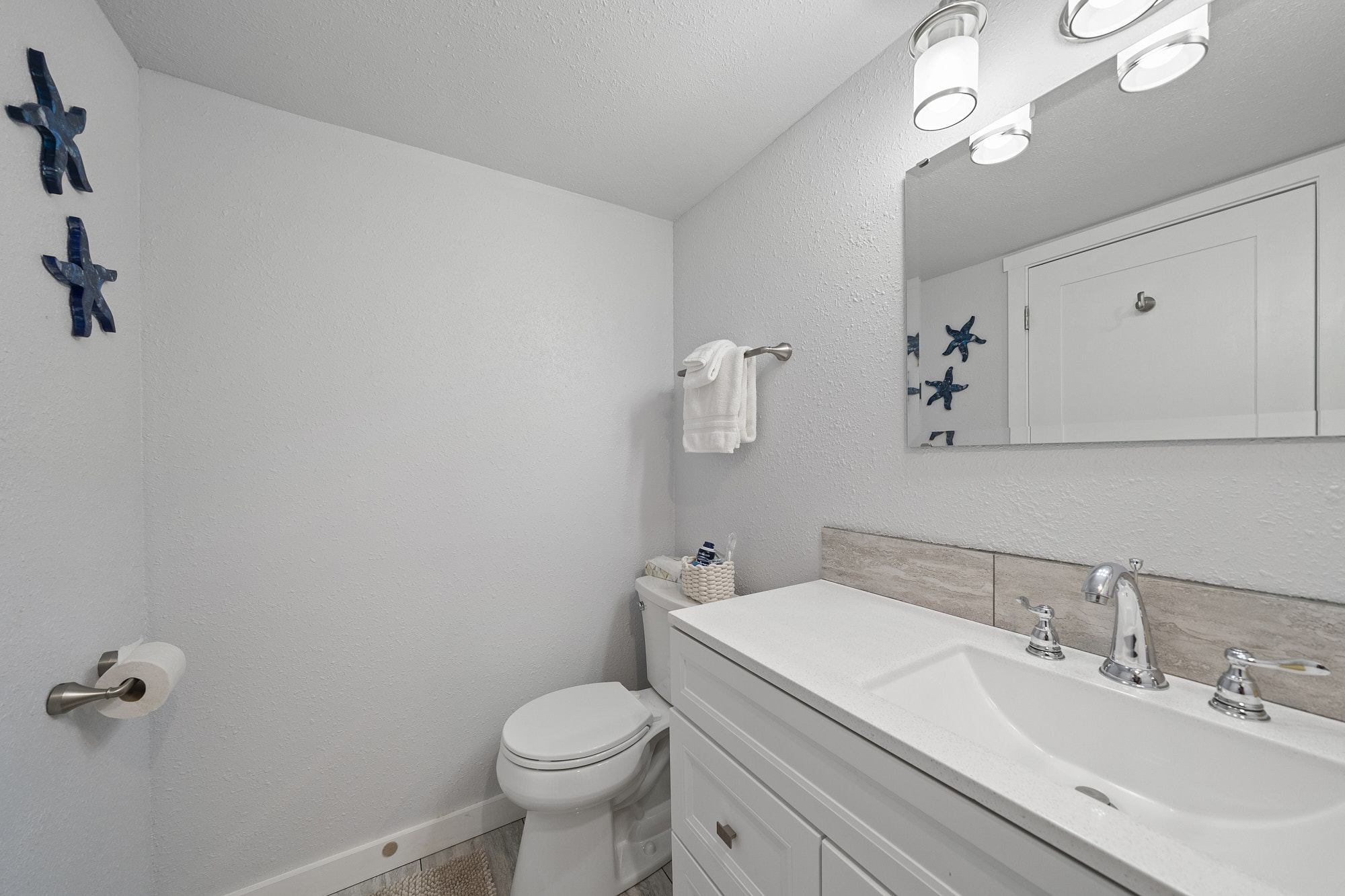 S2 - Cowabunga @ Surf Inn - 2 Bed 2 Bath - Tillamook