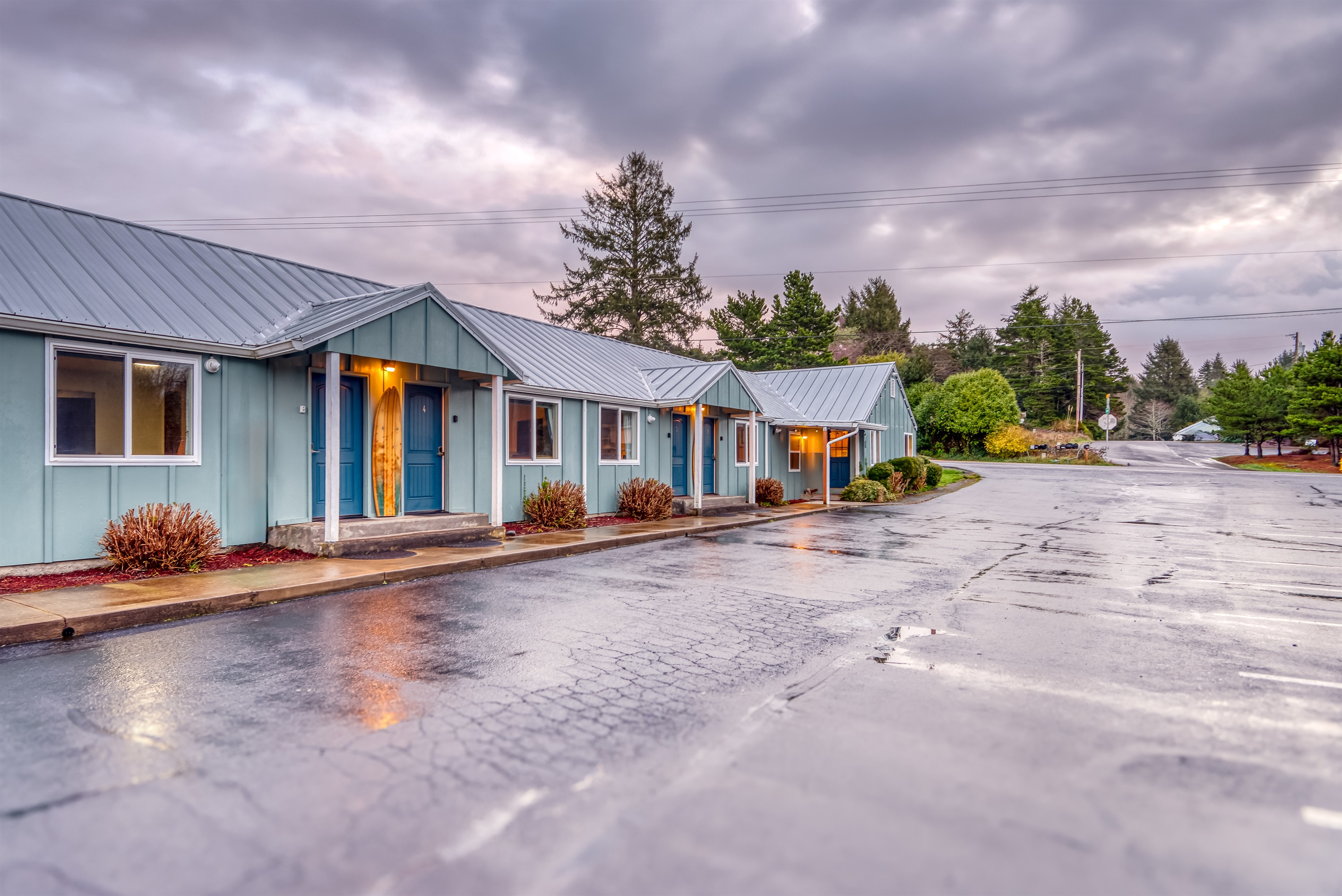 S2 - Cowabunga @ Surf Inn - 2 Bed 2 Bath - Tillamook