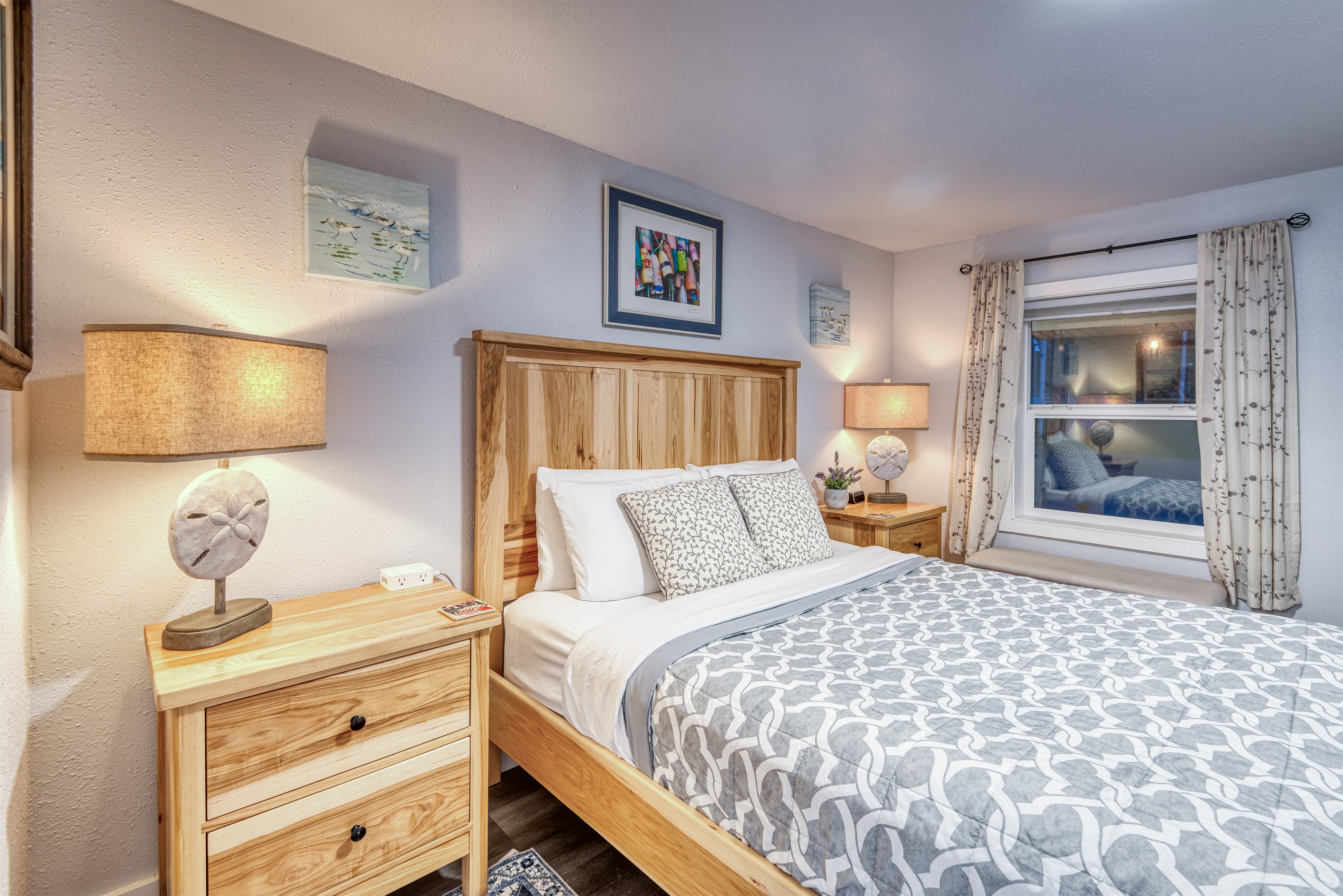 S2 - Cowabunga @ Surf Inn - 2 Bed 2 Bath - Tillamook