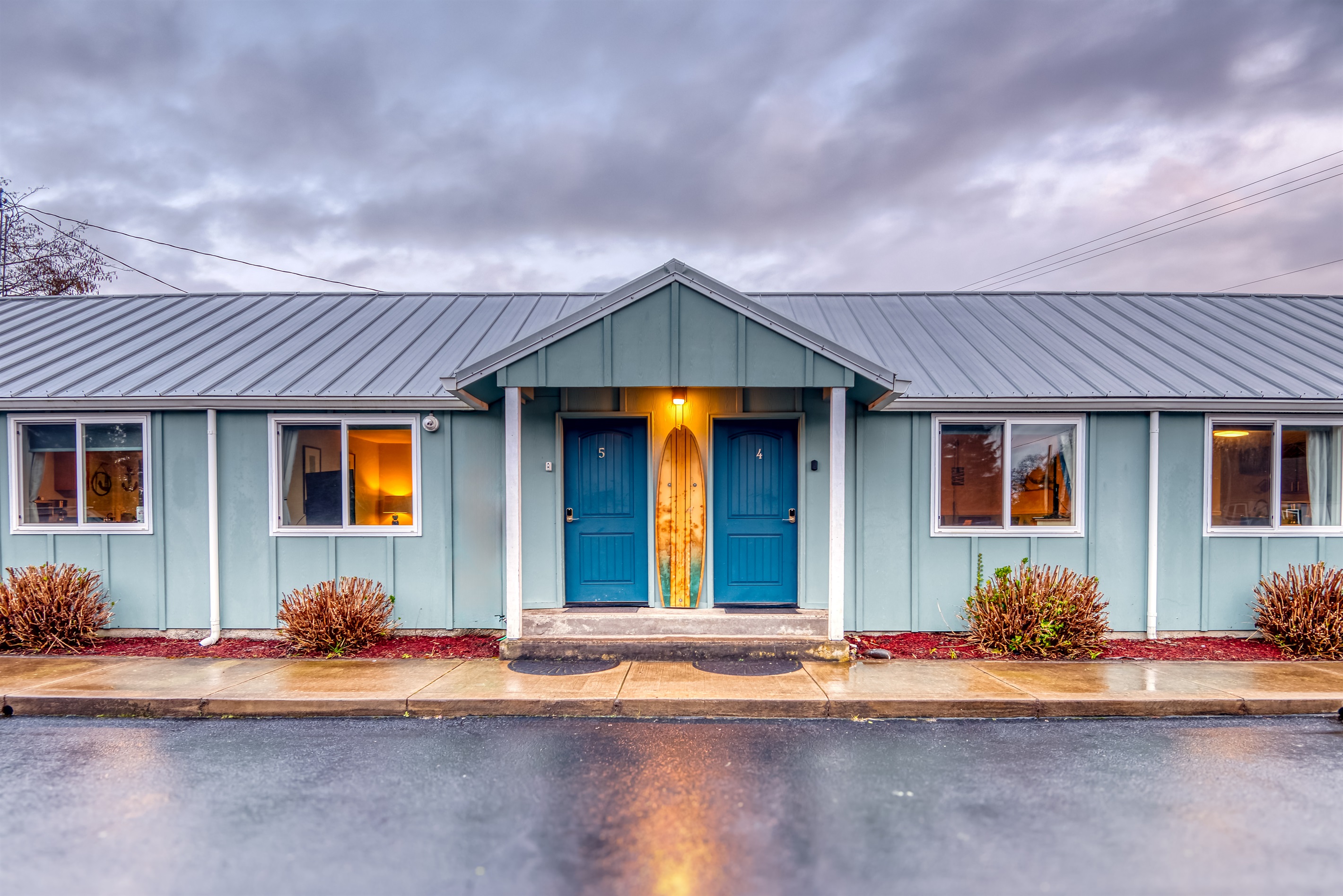 S2 - Cowabunga @ Surf Inn - 2 Bed 2 Bath - Tillamook