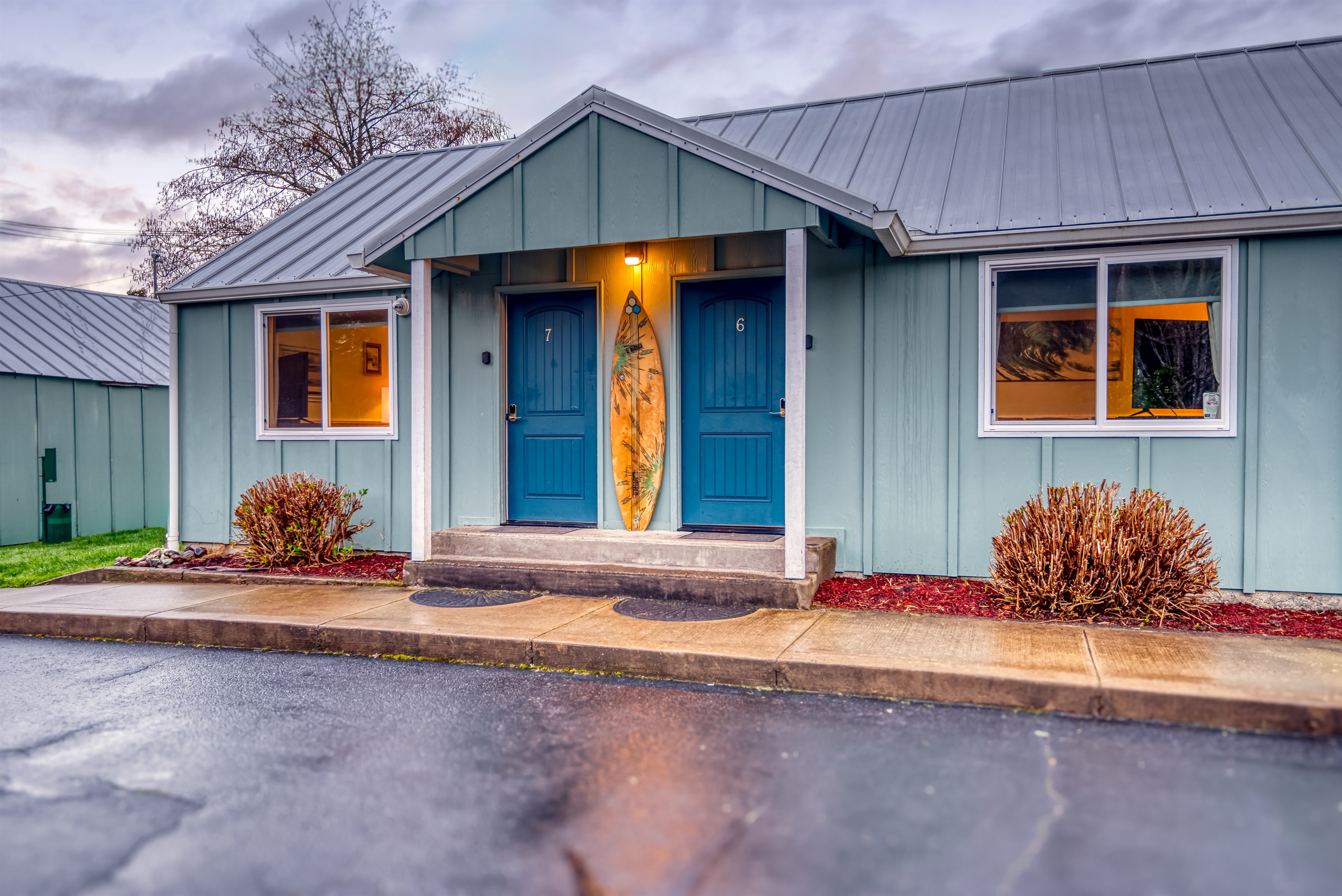 S2 - Cowabunga @ Surf Inn - 2 Bed 2 Bath - Tillamook