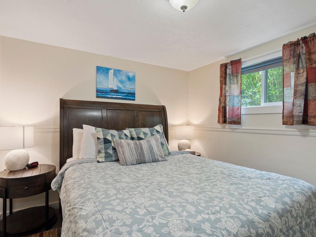 S3 - Beach Break @ Surf Inn - Tillamook