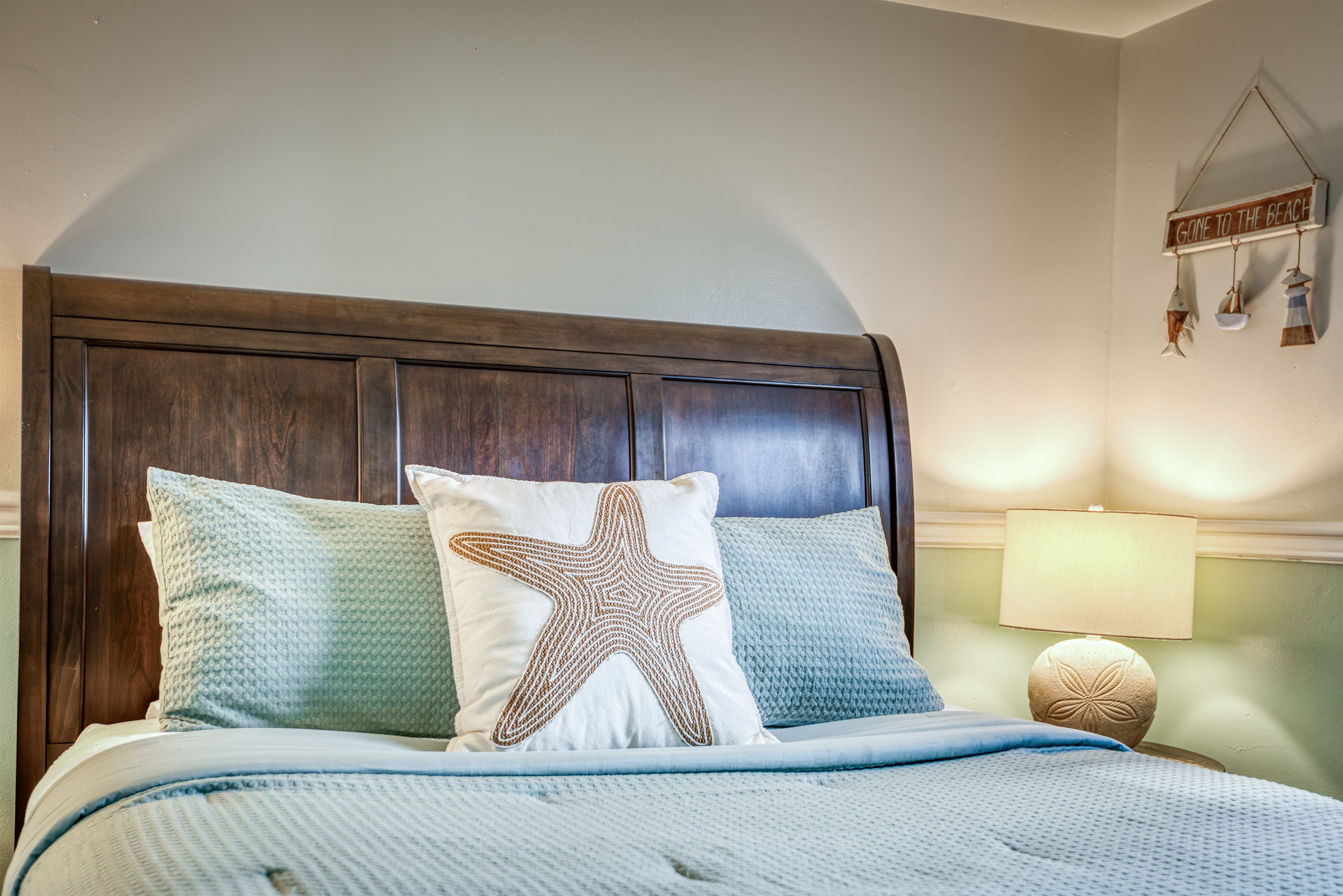 S3 - Beach Break @ Surf Inn - Tillamook