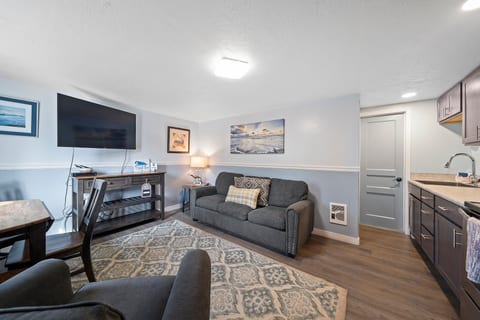 S3 - Beach Break - Surf Inn