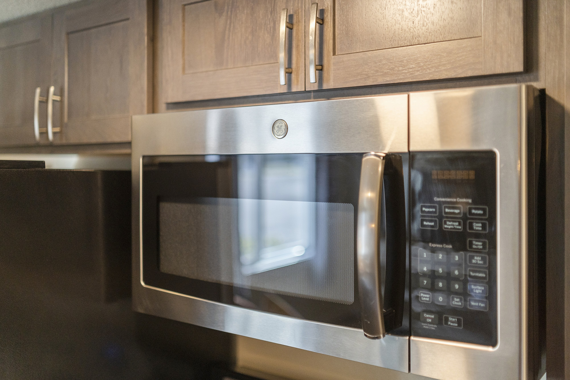 S4 - Kickin Out @ Surf Inn - Tillamook