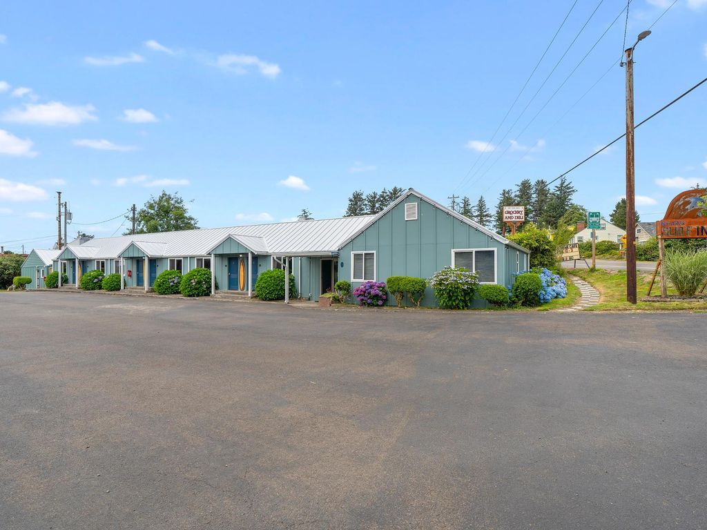 S5 - The Drop @ Surf Inn - Tillamook