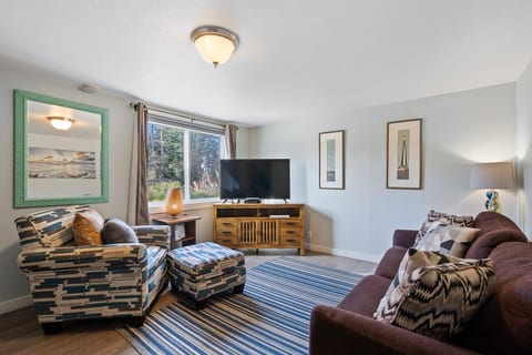 S5 - The Drop - Surf Inn