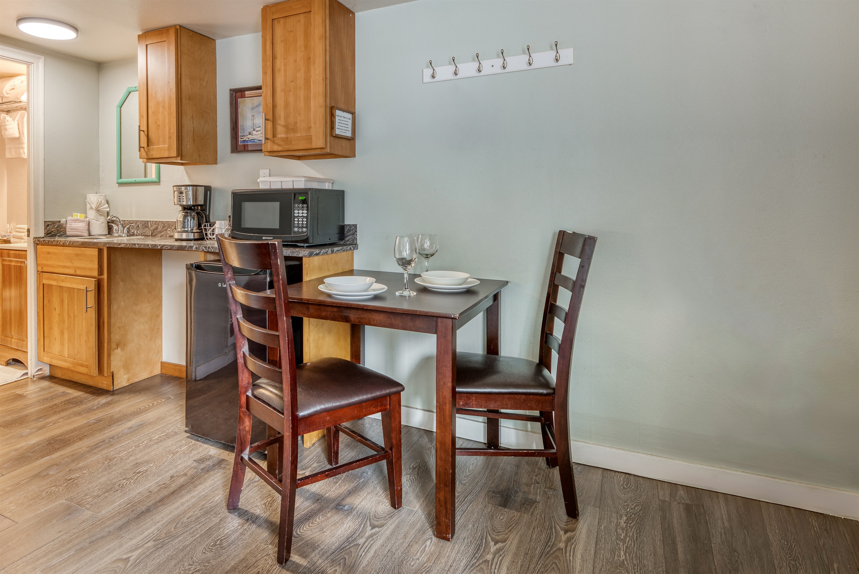 S5 - The Drop @ Surf Inn - Tillamook