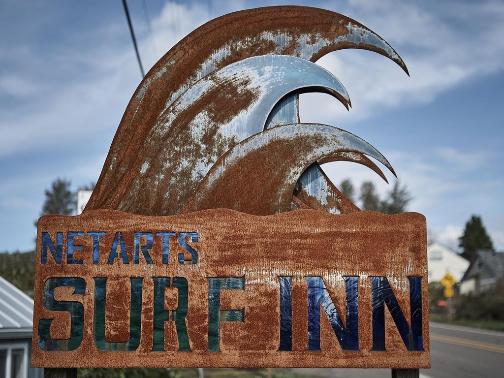 S6 - Hang Ten @ Surf Inn - Tillamook