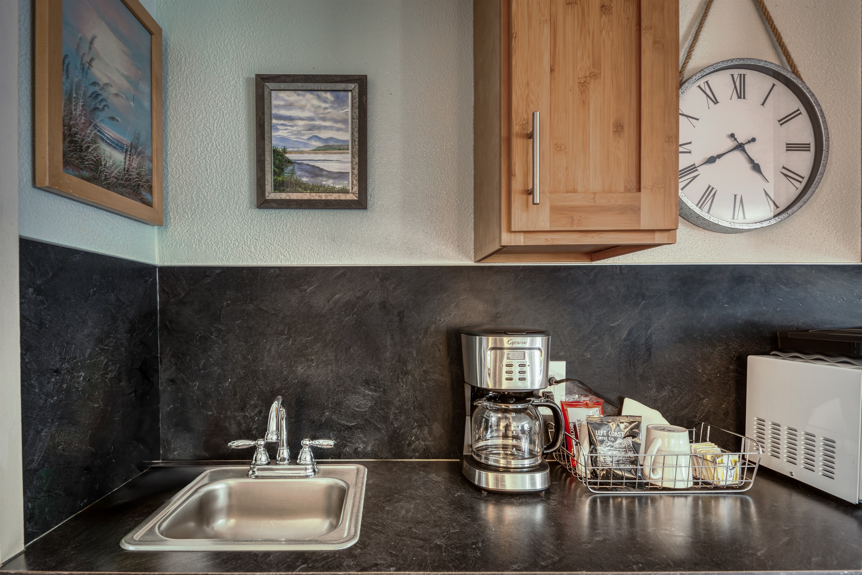 S7 - Longboard @ Surf Inn - Tillamook