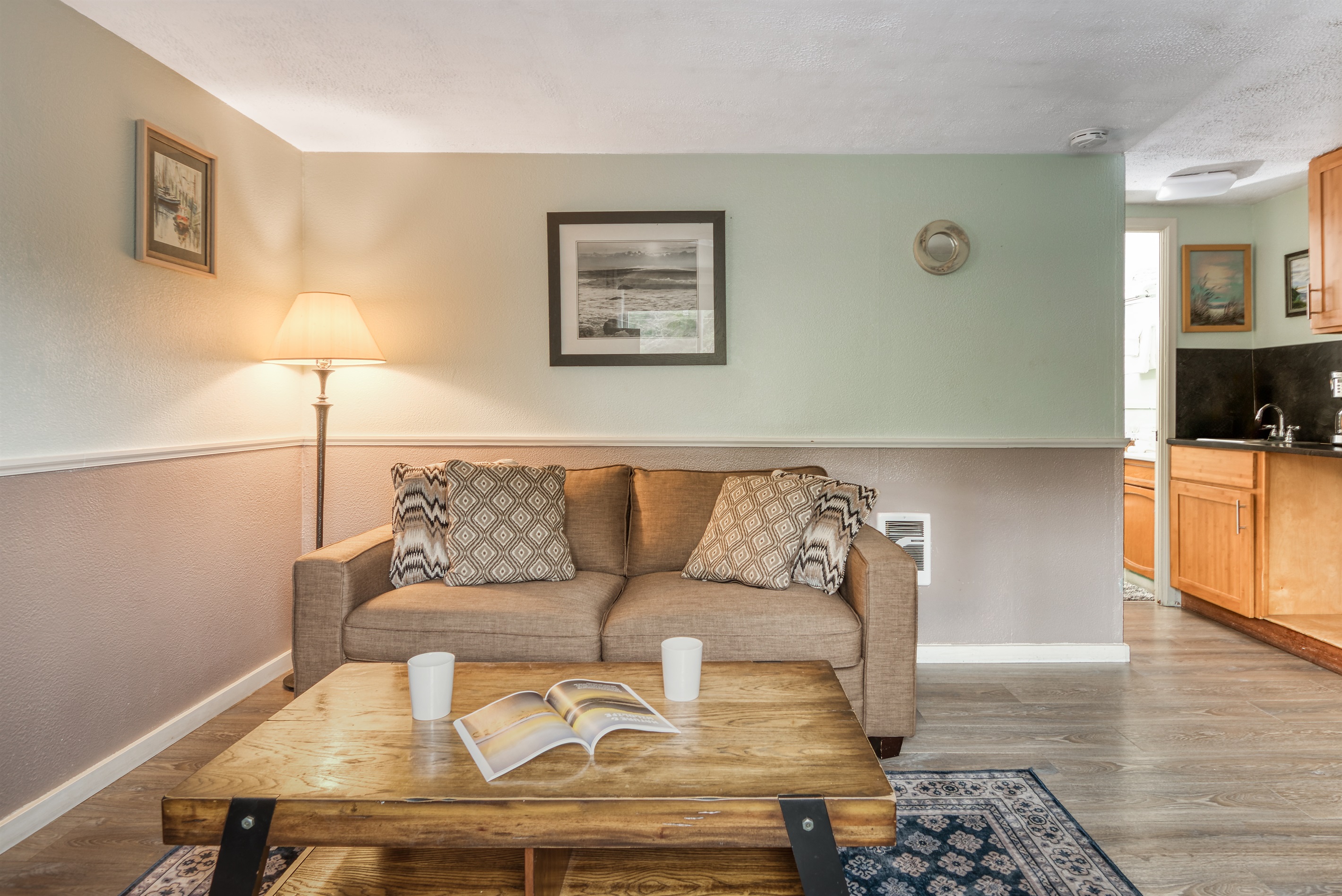 S7 - Longboard @ Surf Inn - Tillamook