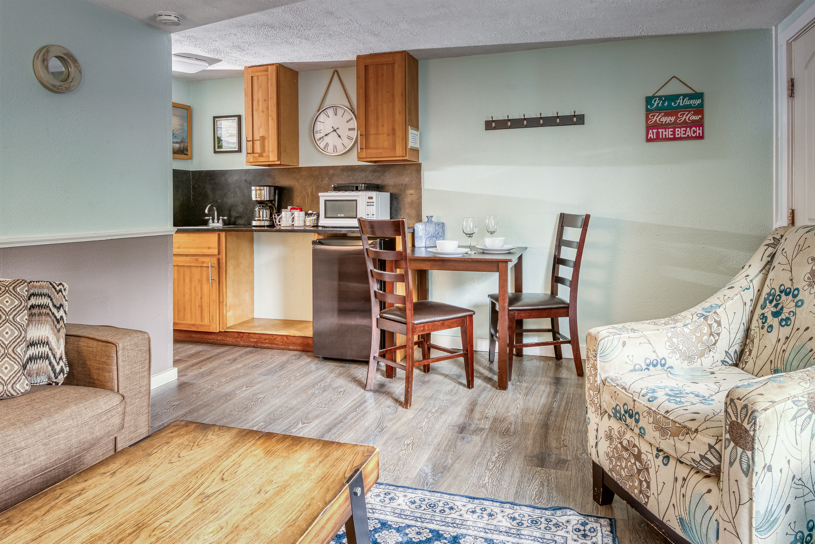 S7 - Longboard @ Surf Inn - Tillamook