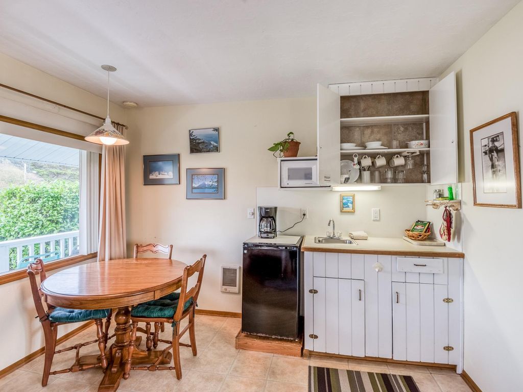 t02-beacon-@-trollers-lodge/