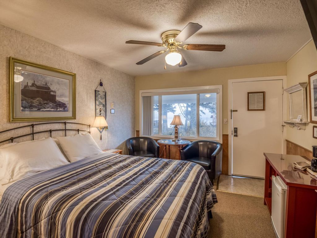 t11-trawler-@-trollers-lodge/