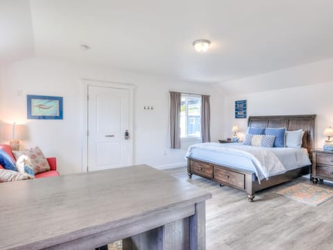Queen Size Bed