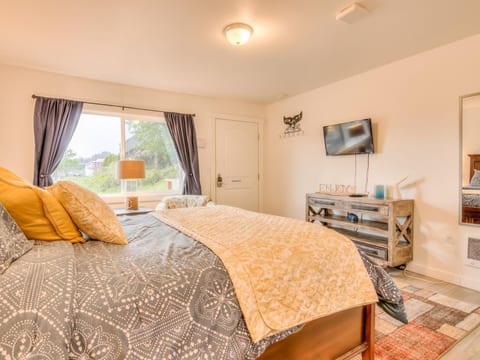 W6 - Pilot - Whale Inn