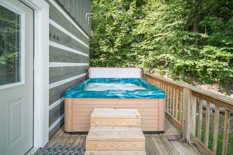 Cloud Nine Cabin