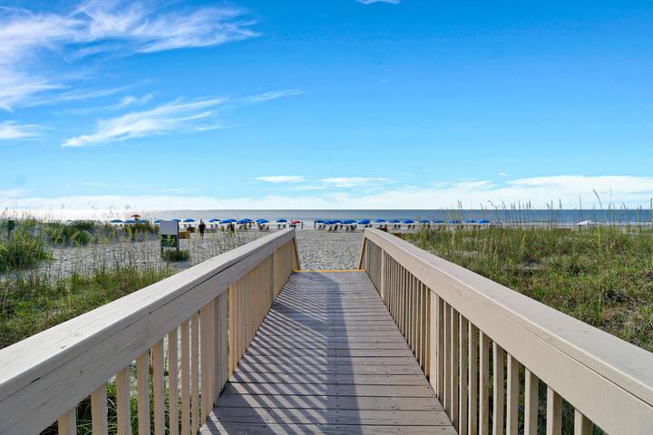 Coastal Cabana-10 min walk to Private Beach Access - Hilton Head Island