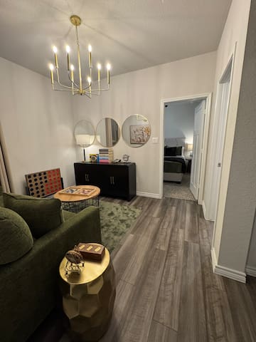 Relaxing Aggie-Friendly Home, 15-mins Kyle Field - College Station