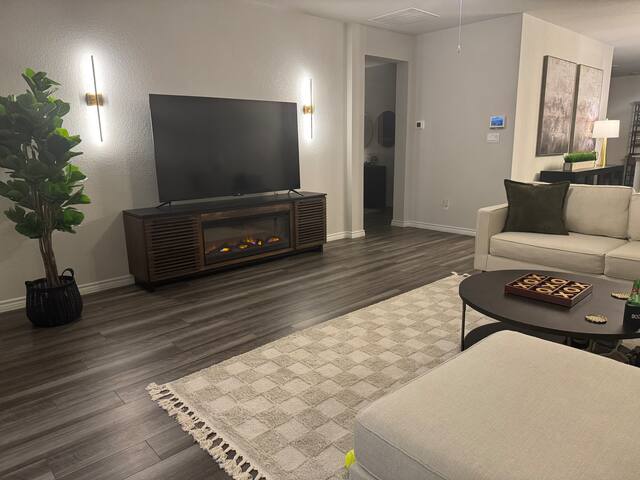 Relaxing Aggie-Friendly Home, 15-mins Kyle Field