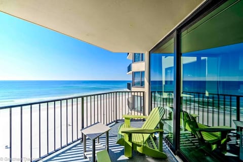 Beachfront Condo W/Ocean View,SnowBirds Sp. Rates