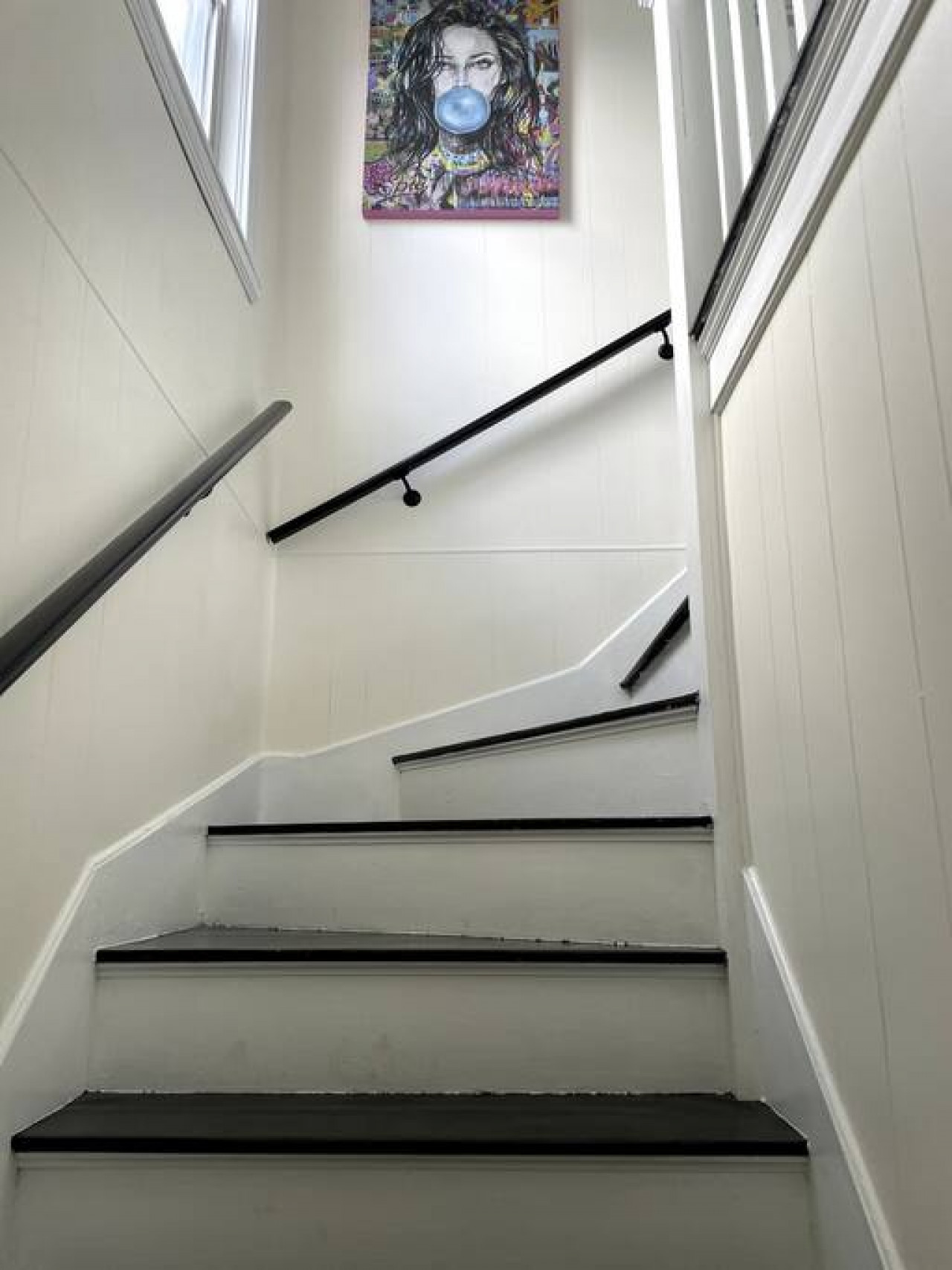 modern-three-bedroom-condo-near-boston/