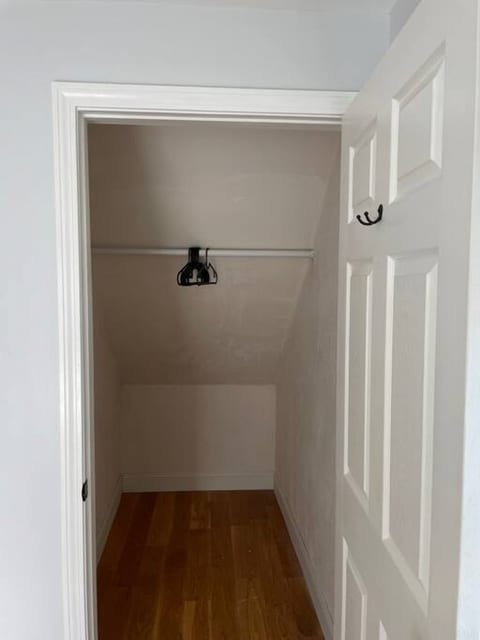 Queen Bed |Boston|RM 3