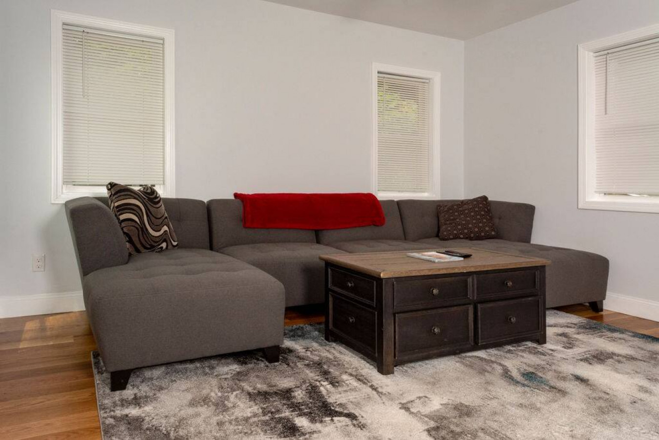 twin-xl-bed-boston-rm-1/