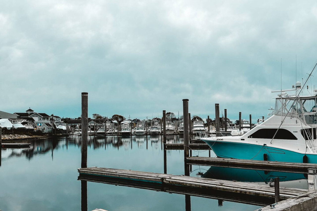 water-access-5-bed-2-bath-retreat/