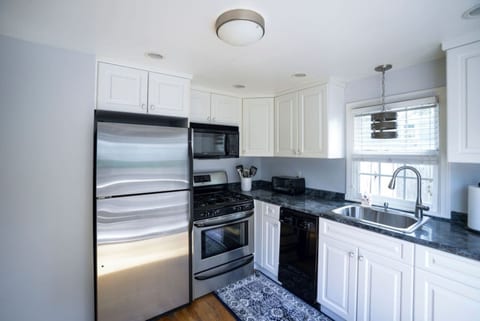 Coastal Haven in West Dennis -15