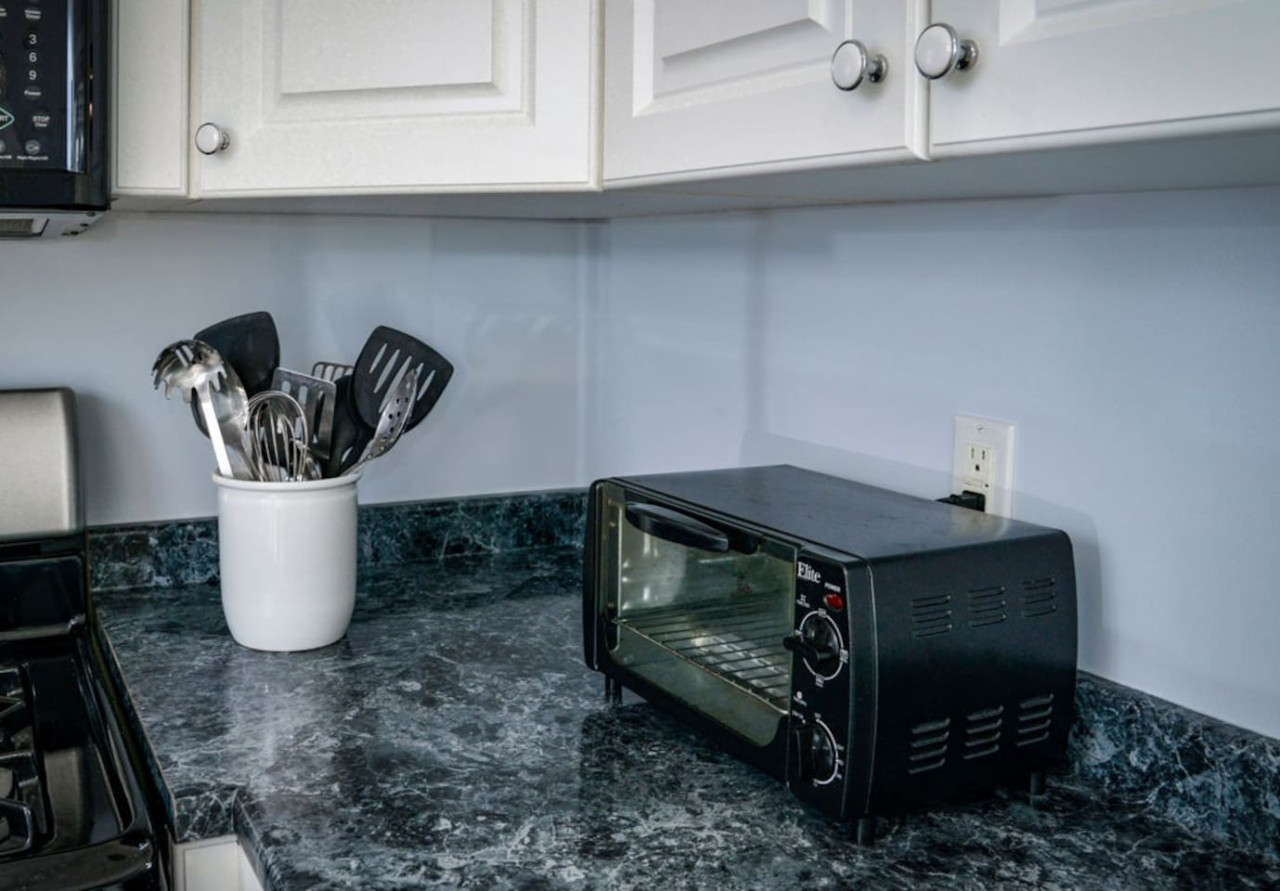 coastal-haven-in-west-dennis-15/