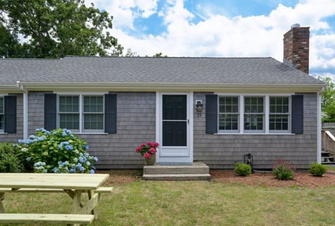 Coastal Haven in West Dennis -15