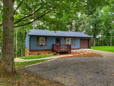 Asheville Mt Home-2 Full Living Spaces -3 mi to DT