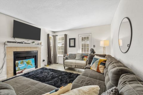 London House | Orlando Airport Private Condo