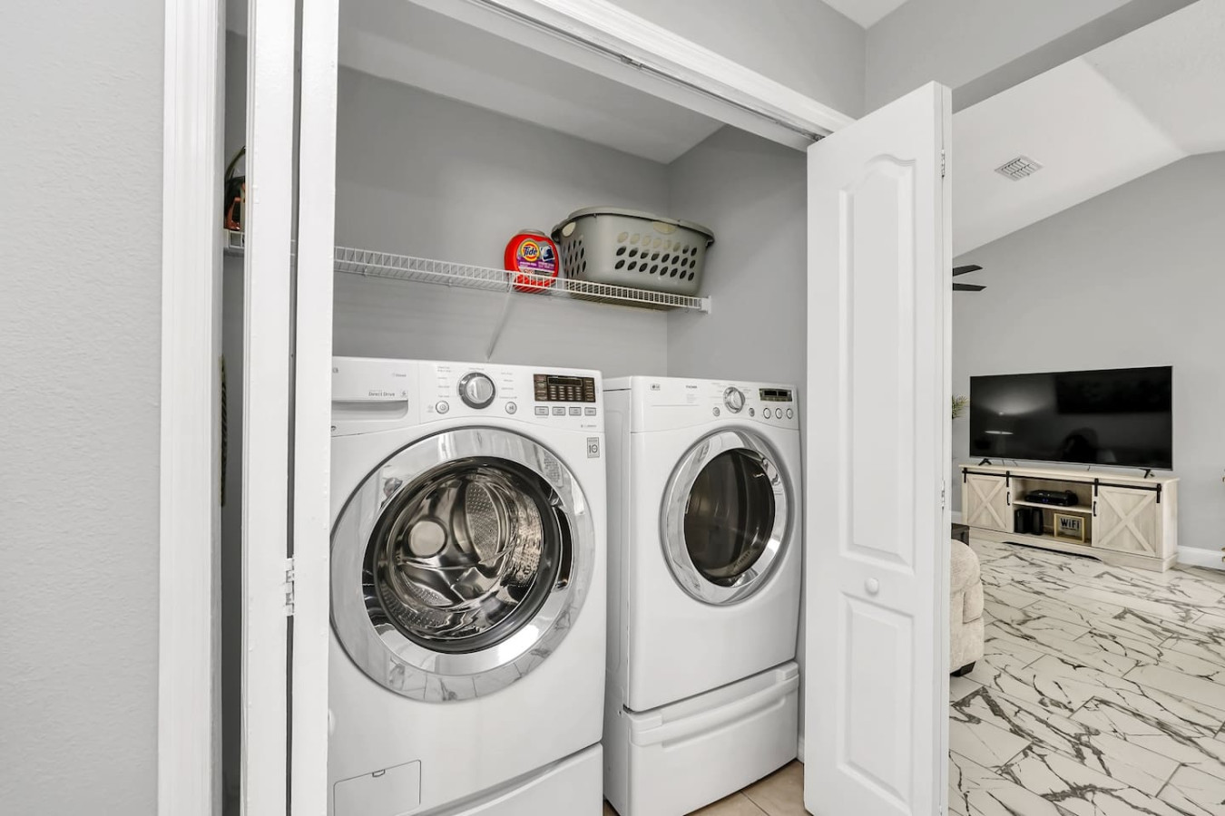 Queen Beds | Private Pool | Super Fast WIFI - Davenport